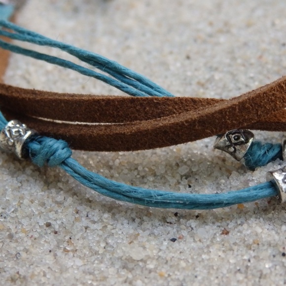 NWT Leather and Hemp Multistrand Bracelet - Picture 7 of 7